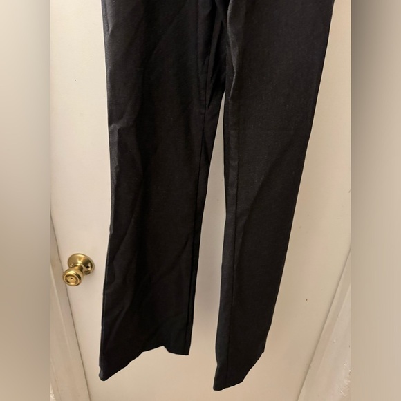 Motherhood Maternity Grey pants size medium - Picture 4 of 7